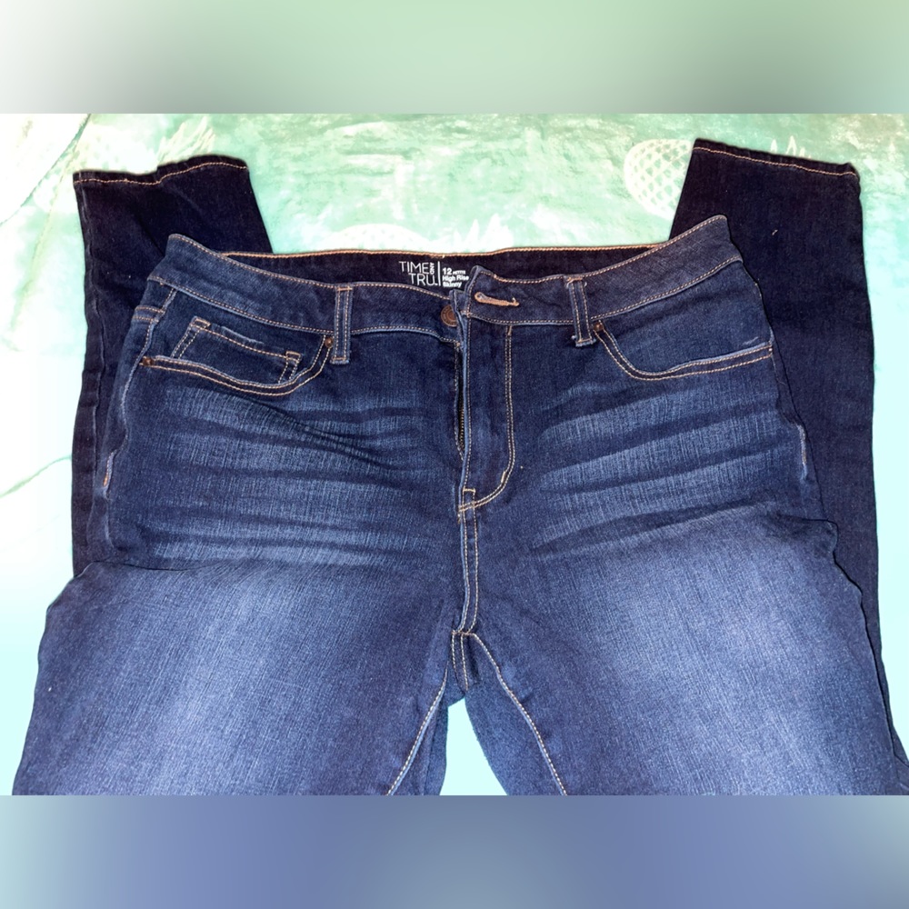 Time and tru skinny jeans. Size 12 petite